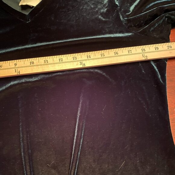 Dress.com Womens Green Velvet Long-Sleeve V-Neck Dress M Party Prom Whimsigoth - Picture 7 of 7